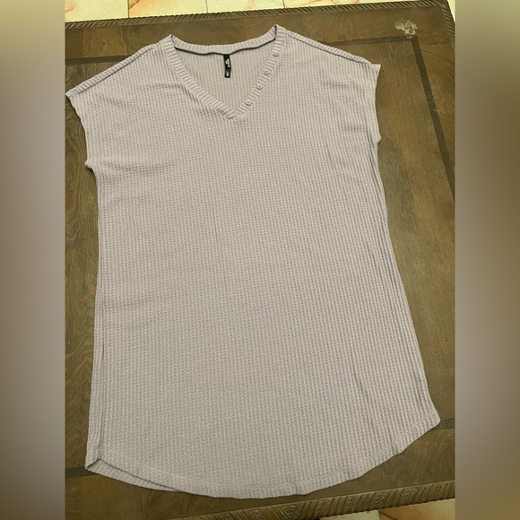 Torrid Sleep Shirt Womens 0 Plus lavender V-Neck Sleeveless Pajama Pullover - Picture 1 of 3